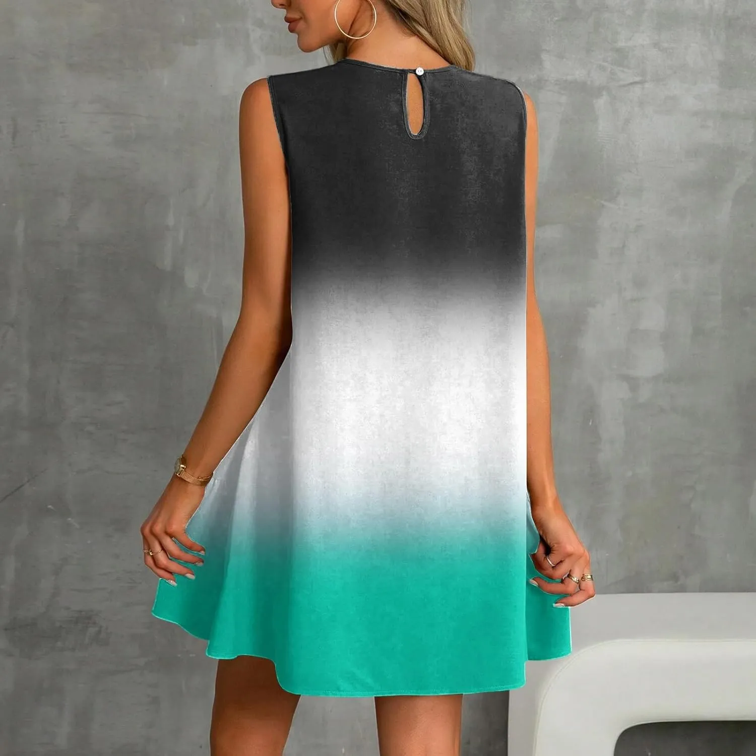 Summer Dresses for Women 2025 Beach Vacation Spring Clothes Sleeveless Round Neck Casual Sun Dress